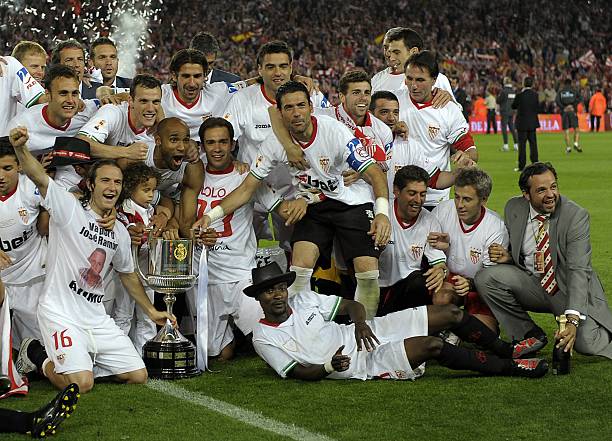 通过对比其 通过对比其