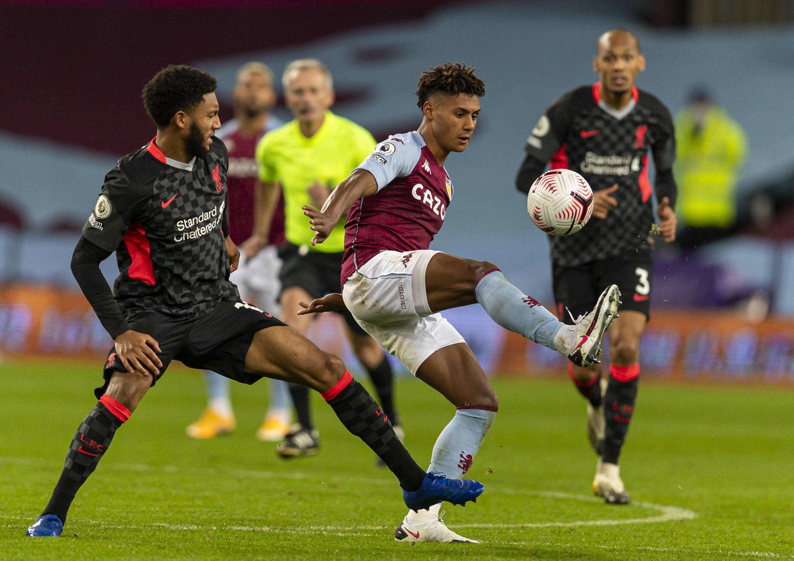 在右路的一 在右路的一